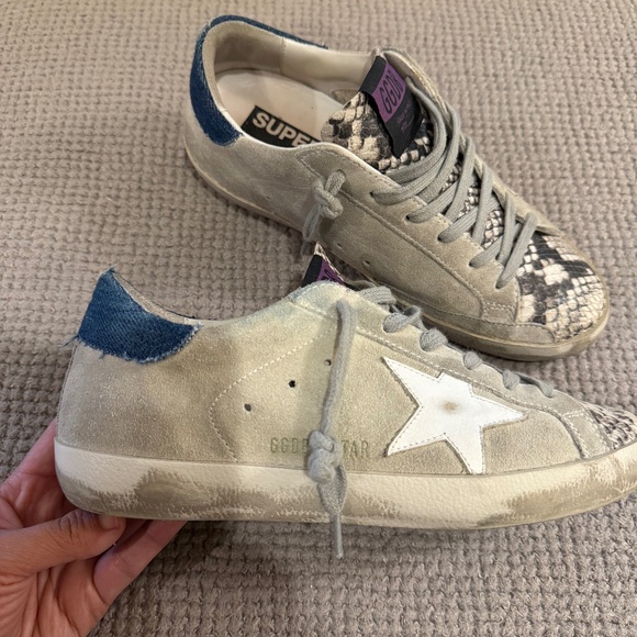 SOLD Golden Goose Superstars size 37 - Picture 1 of 8